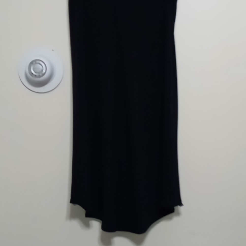 Dress - Picture 6 of 6